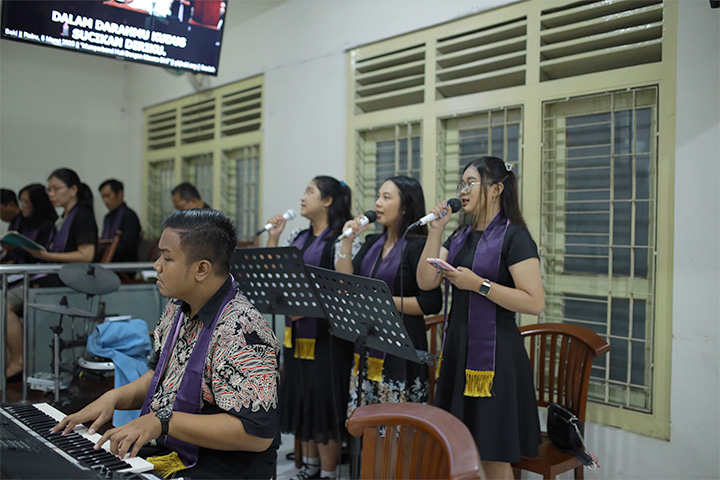 galeri, Ibadah Rabu Abu GKJ Baki Induk 2025, gereja kristen jawa, gkj, gkj baki, gereja kristen jawa baki, baki, sukoharjo, gkj klasis sukoharjo, klasis sukoharjo, klasis, sinode gkj, sinode 